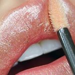 Lip Toppers: 2018's Newest Make-up Trend