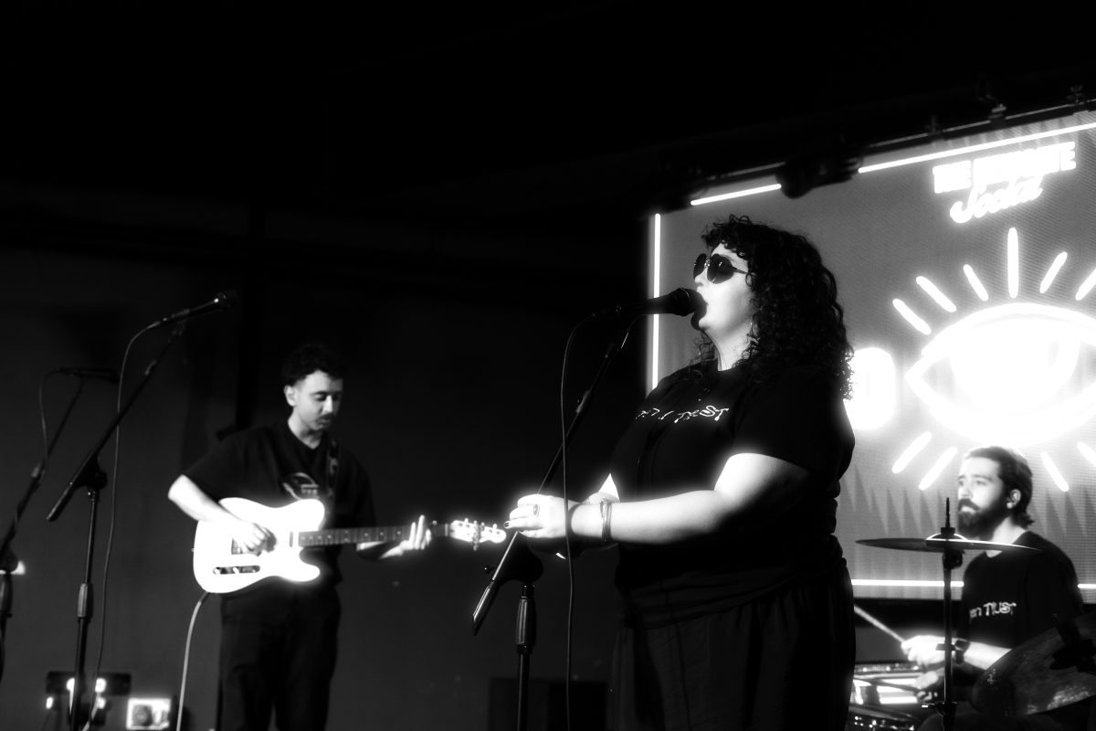 Alvo Jade at Newgate Social - women in rock proving themselves once ...